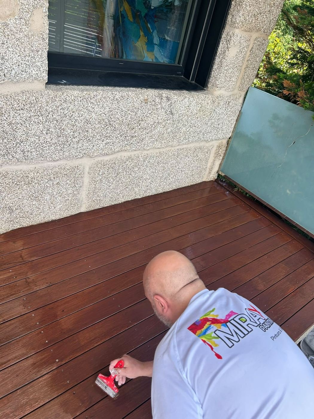 Trabajo de pintura profesional en Vigo realizado por MIRAX Painting — proyecto 4