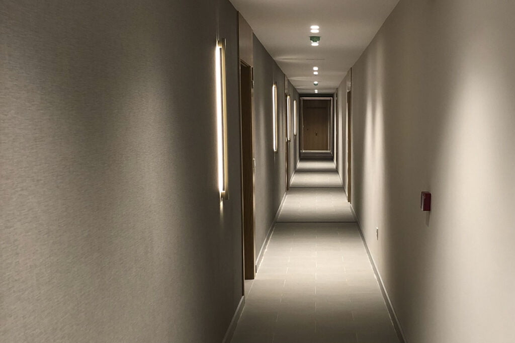 Mira Painting comunidad de vecinos